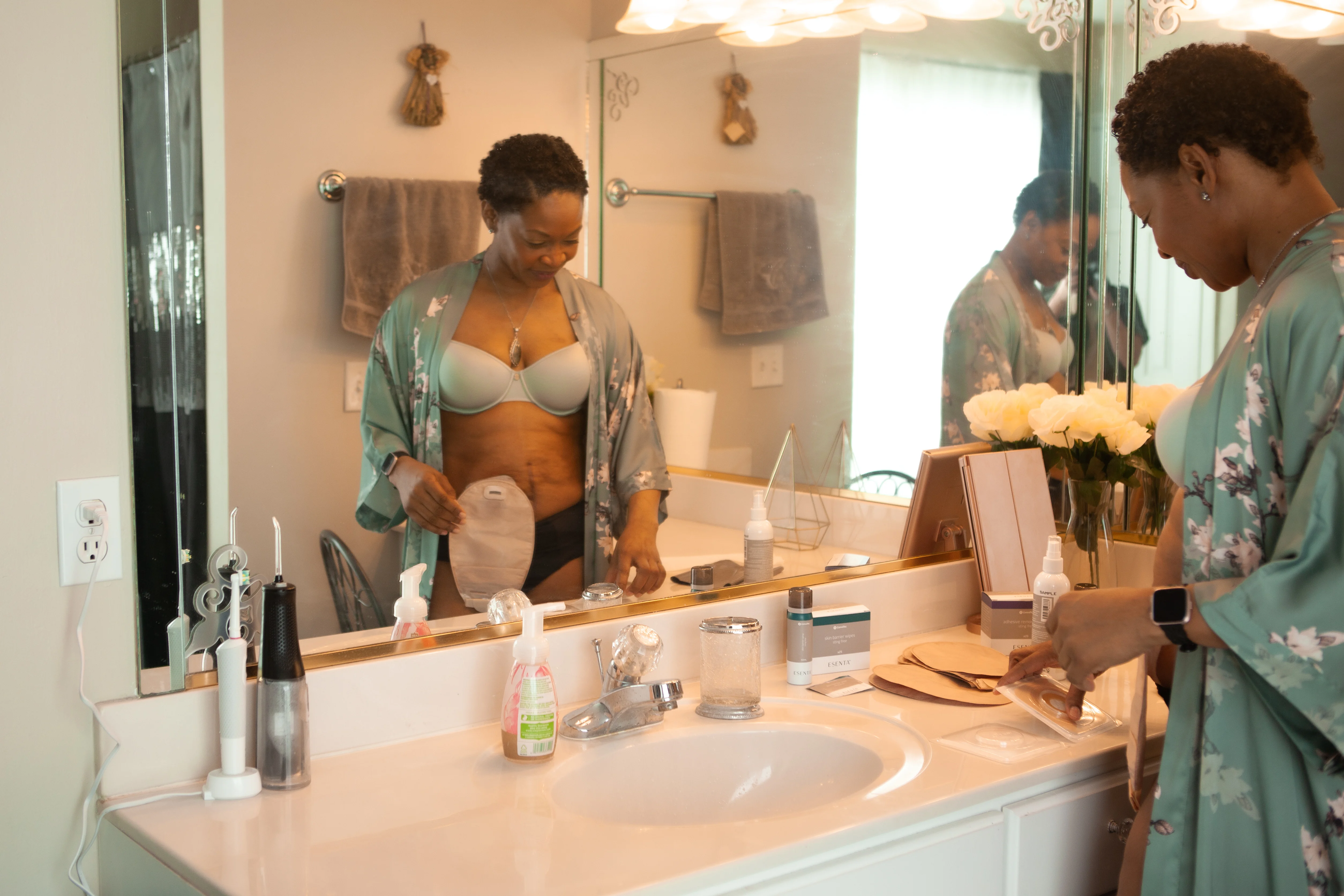 Accesorios para ostomía, incluidos los productos no irritantes Esenta